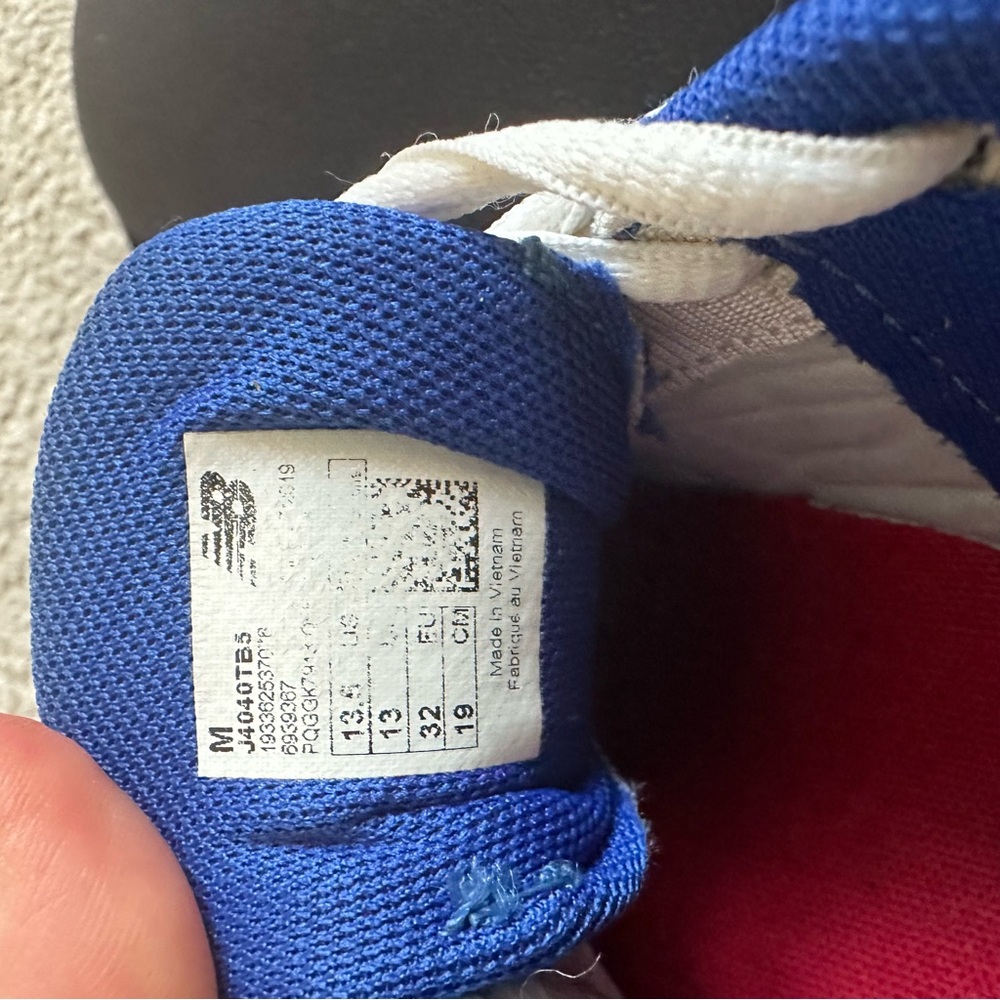 New Balance Blue and White football cleats. - Picture 8 of 8